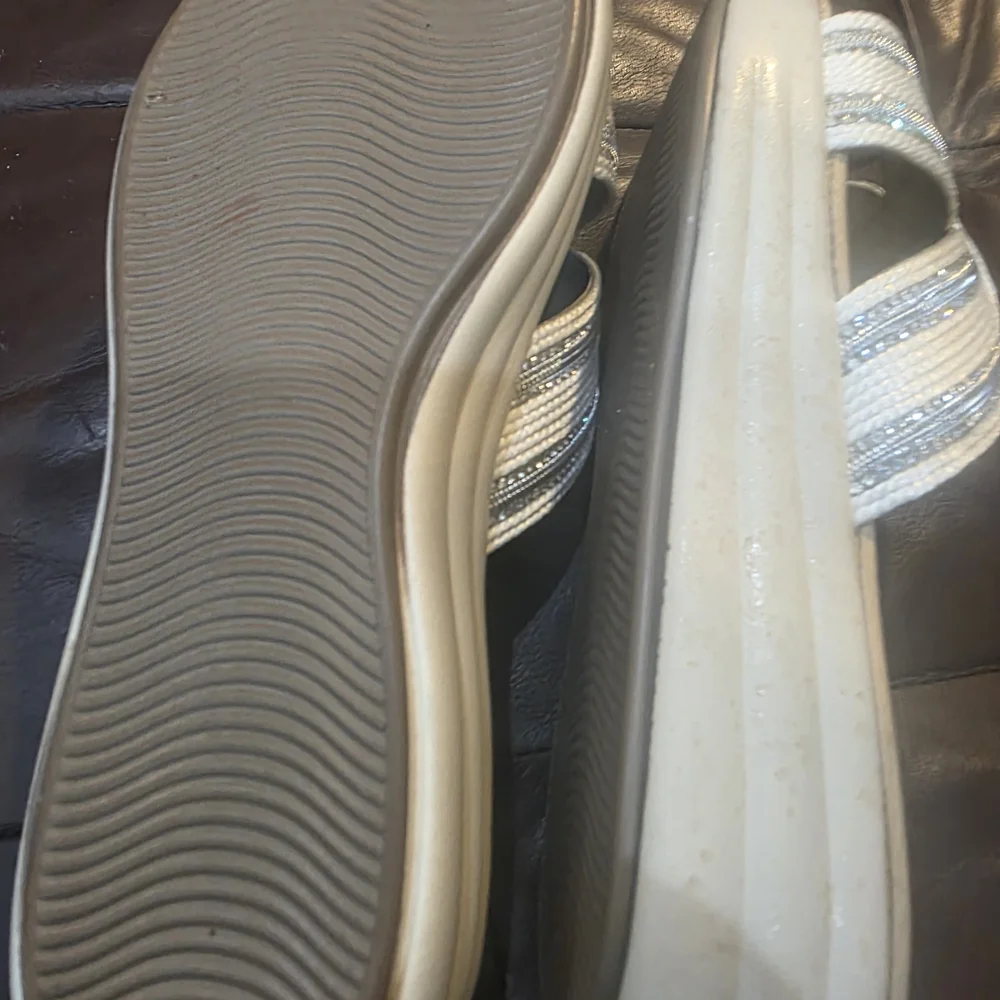 American Exchange White and Silver Braided Slide Sandals - Picture 7 of 7